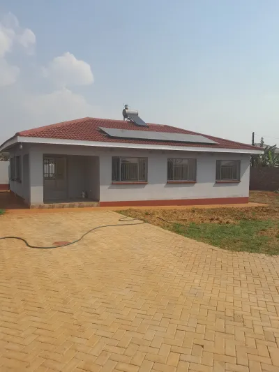 3-Bedroom Cottage to Rent in Gletwin Park with Solar and Borehole