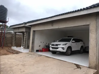 Spacious 4-Bedroom House for Sale – Unit J, Chitungwiza