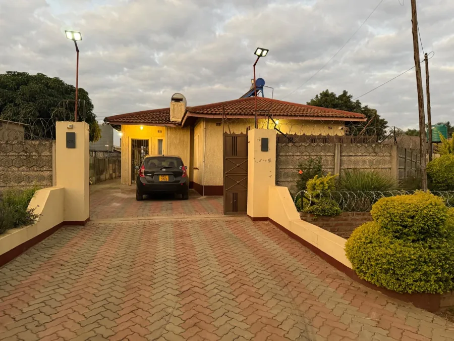 Bloomingdale Gem AirBnB – 4-Bedroom Home, Harare West