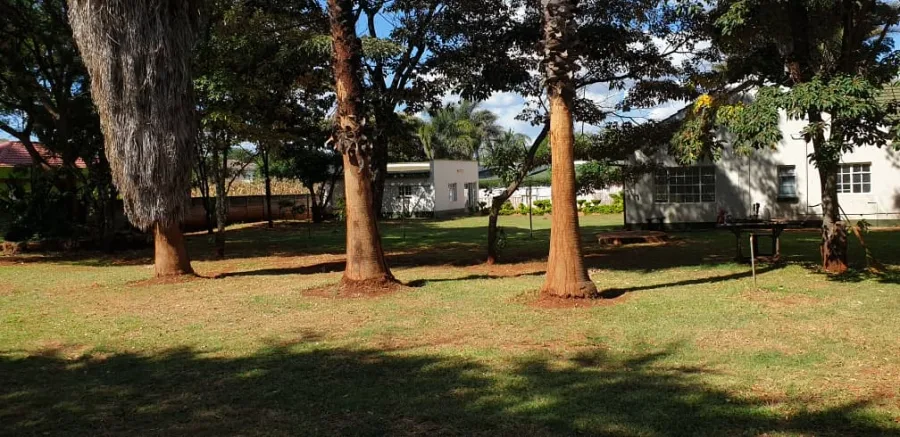 3-Bedroom Borrowdale Home with Cottage & Solar Backup