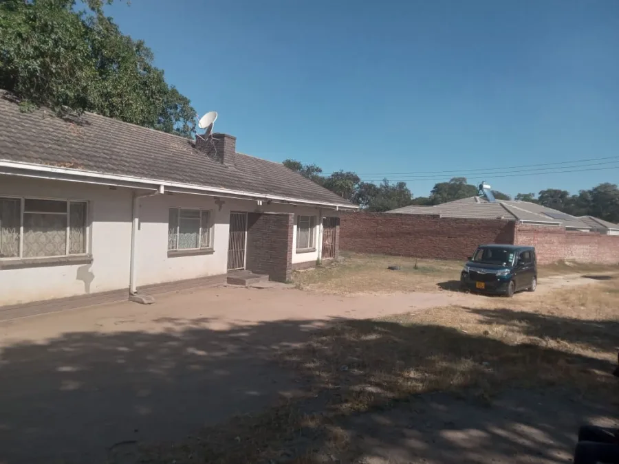 3-Bedroom House with Staff Quarters in Waterfalls, Harare