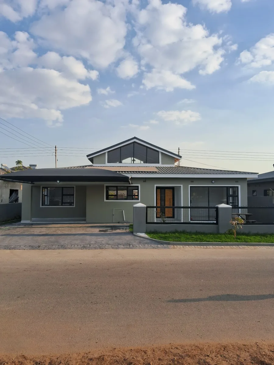 4-Bedroom House with Solar & Borehole in Arlington, Harare South
